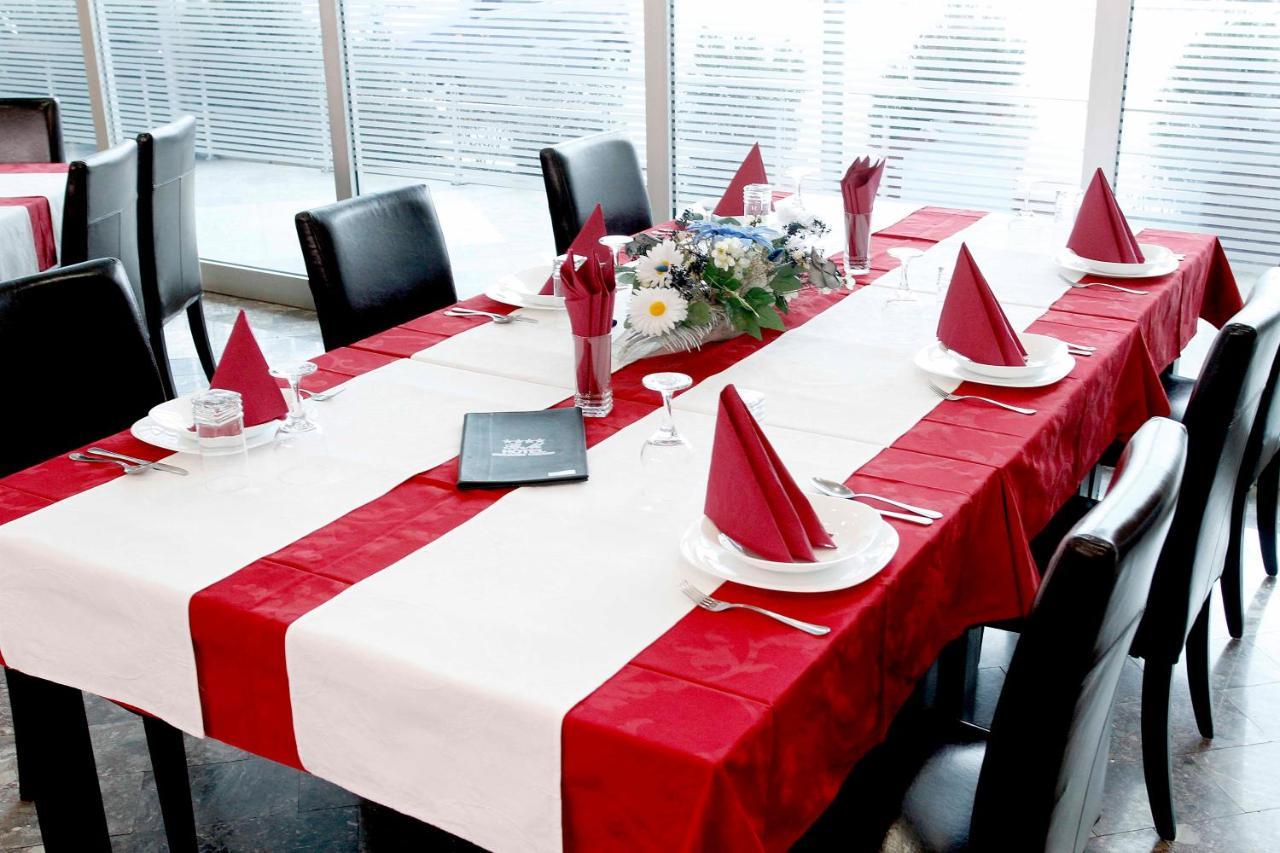 Hotel Bm International Sarajevo Luaran gambar
