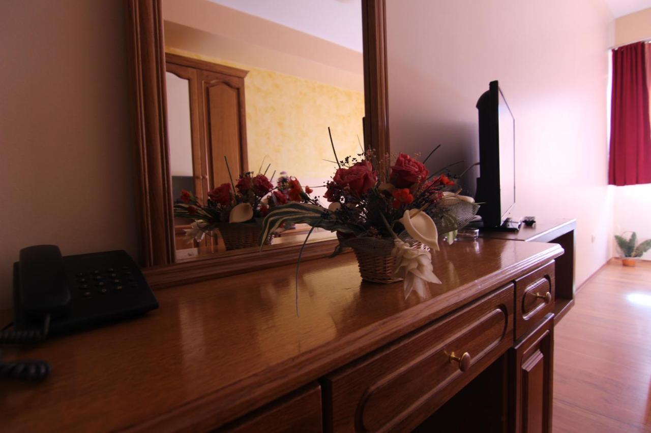 Hotel Bm International Sarajevo Luaran gambar