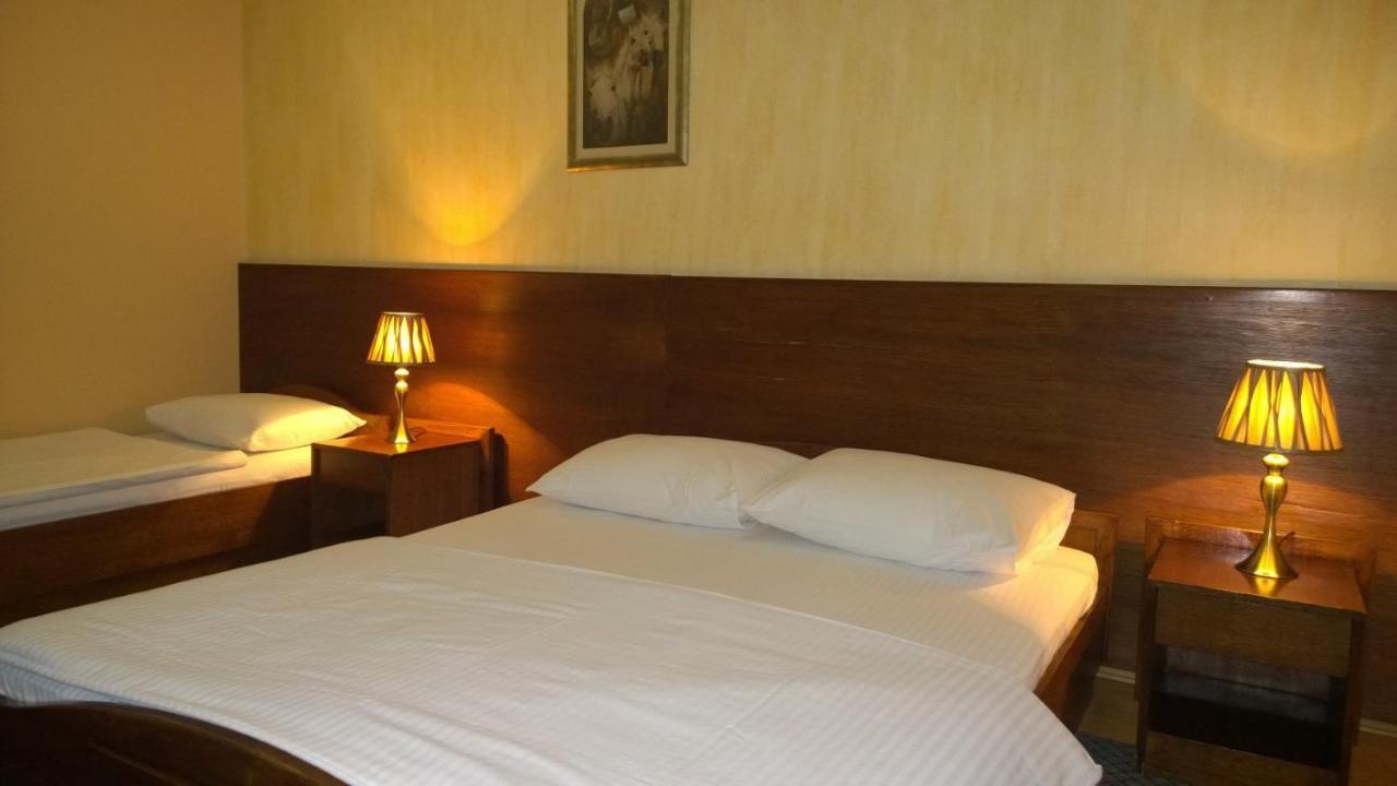 Hotel Bm International Sarajevo Luaran gambar